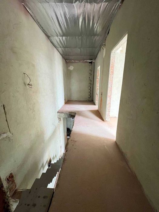 Продаж 3-кімнатної дворівневої квартири в Сокільниках (вул. Весняна)