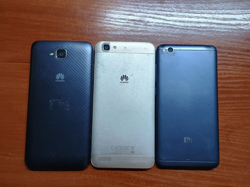 Лот телефонів 11 шт.