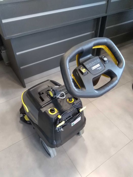 Szorowarka KARCHER BD 38/12 C jak nowa-OKAZJA