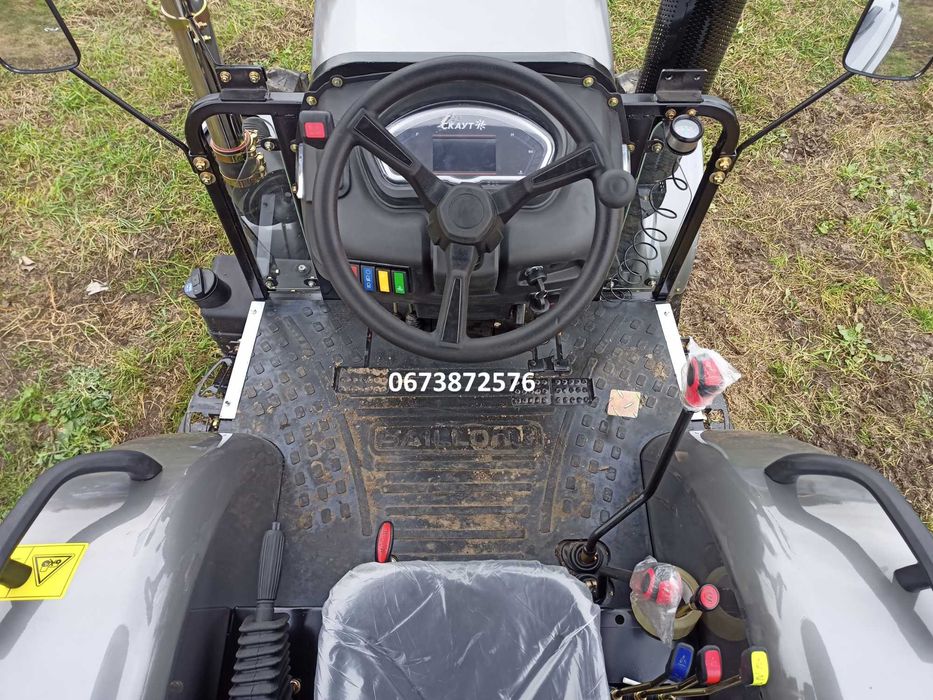 Трактор Скаут TE-504SR з козирком, реверс Акція! Доставка безкоштовна