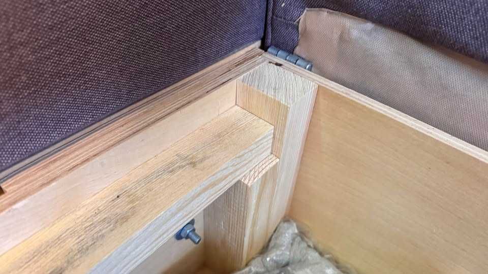 Продам диван кутовий