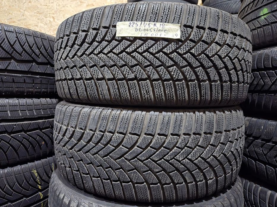 Шина зимова 225/45R18 пари склад Volkswagen golf cc