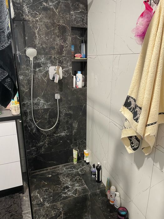 Luksusowe mieszkanie 3-pokojowe w pożądanej okolicy w pełni umeblowane