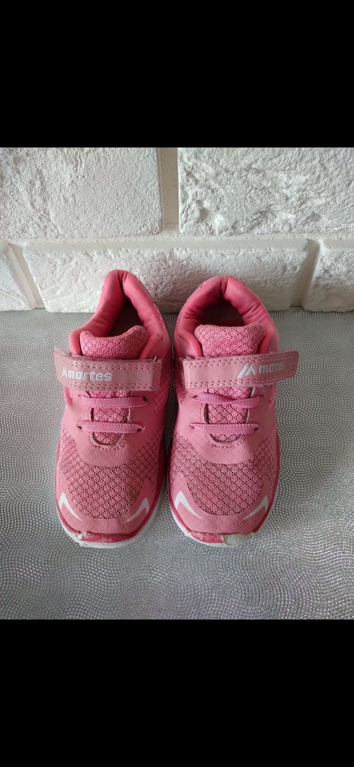 Różowe buty adidasy sportowe dziewczęce marki Martes rozmiar 26