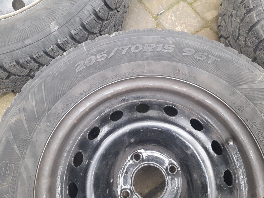 Колеса в зборі 205/70R15