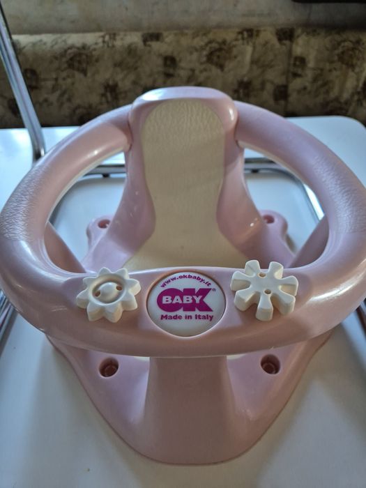 Продам стульчик для купания