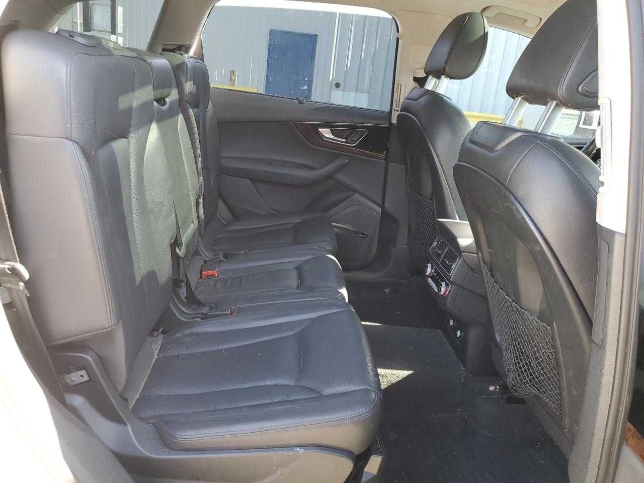 2018 AUDI Q7 Prestige