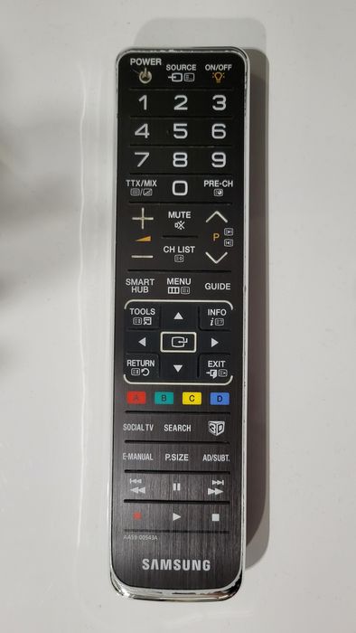 Телевізор Samsung 65 дюймів, з дефектом екрана