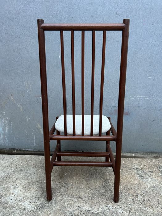 Cadeiras de jantar dinamarquesas