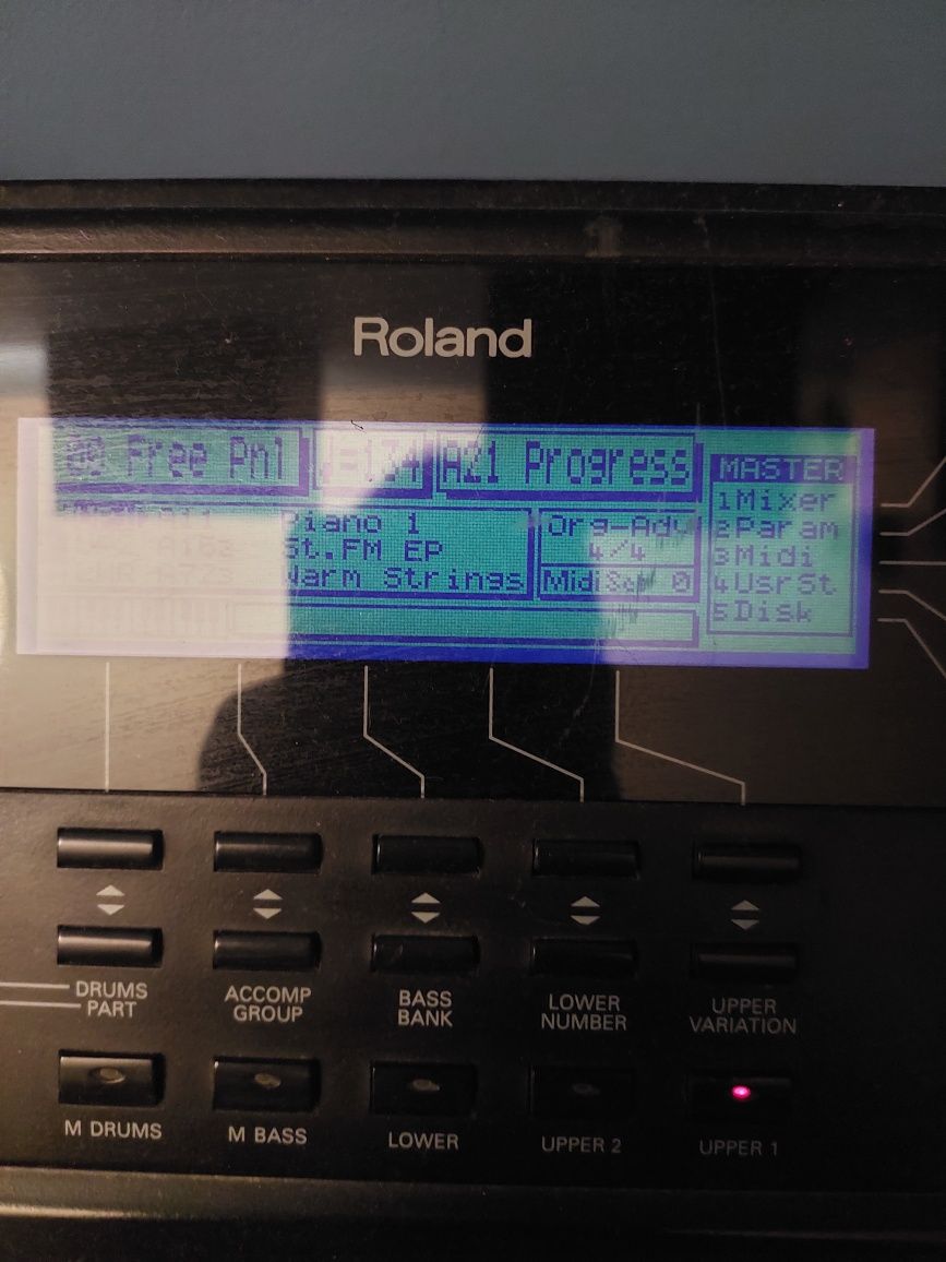 Sprzedam syntezator Roland g600