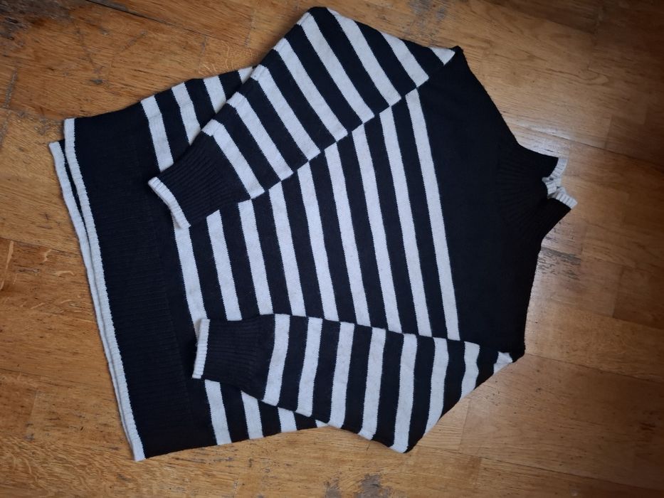 Кофта свитер H&M разм.XL