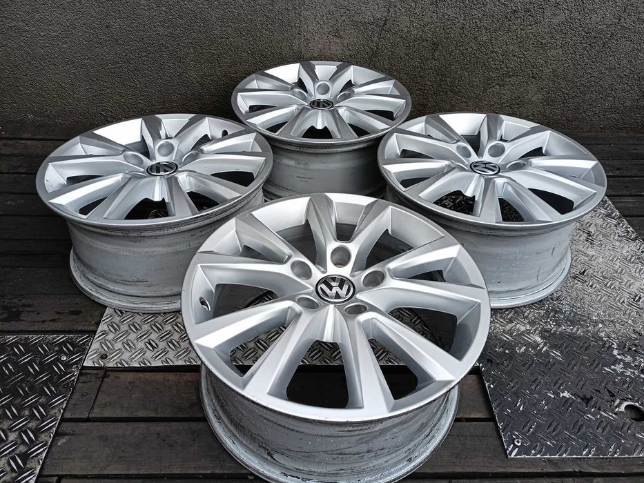 Oryginał felgi 18cali Volkswagen Touareg Audi Q7 Porsche Cayenne 8116