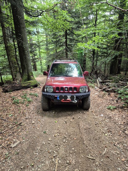 Suzuki jimny  1.3 газ бензин