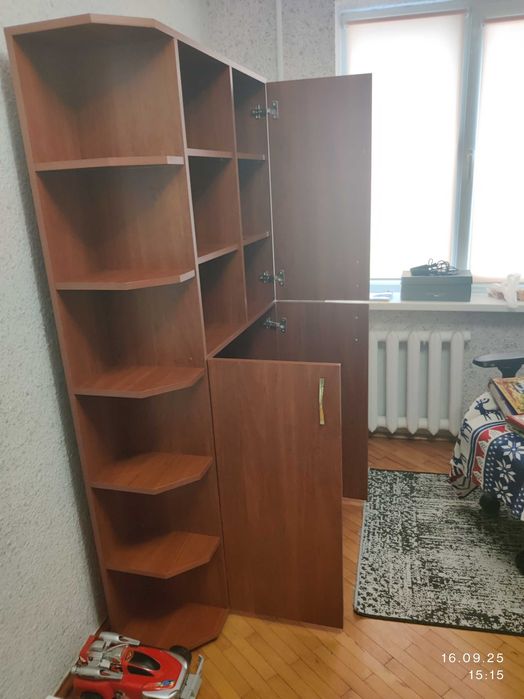 Шафа книжкова б/у