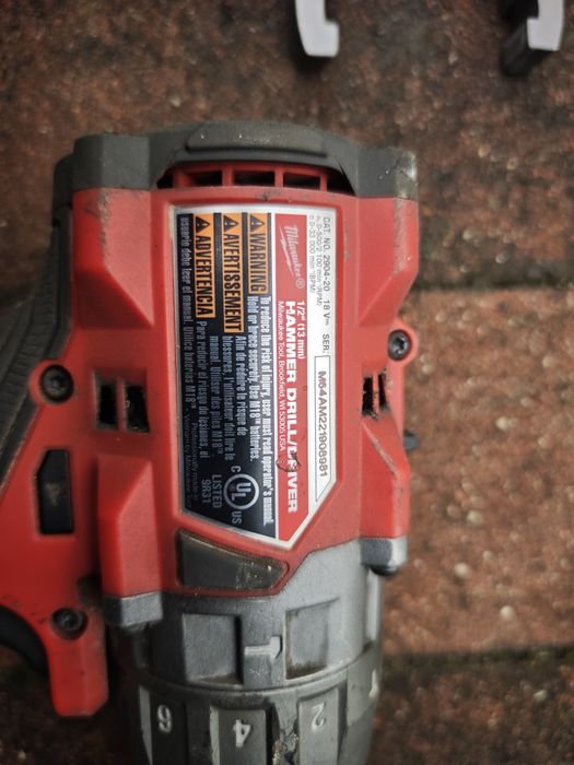 Wiertarko-wkrętarka udarowa Milwaukee M18FPD3-0 158Nm