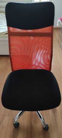 Fotel biurowy czarno-pomarańczowy