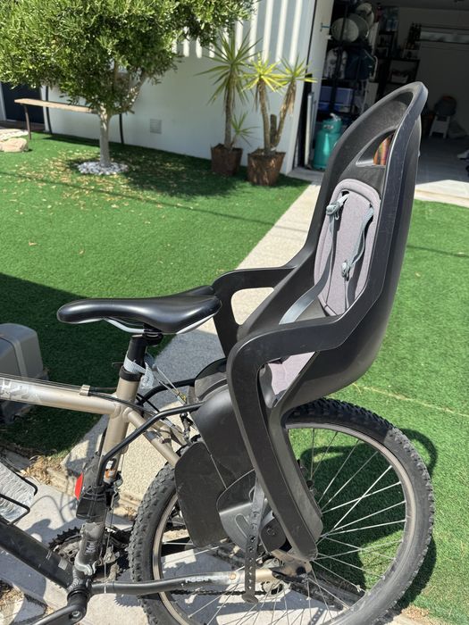 Cadeirinha criança para bicicleta