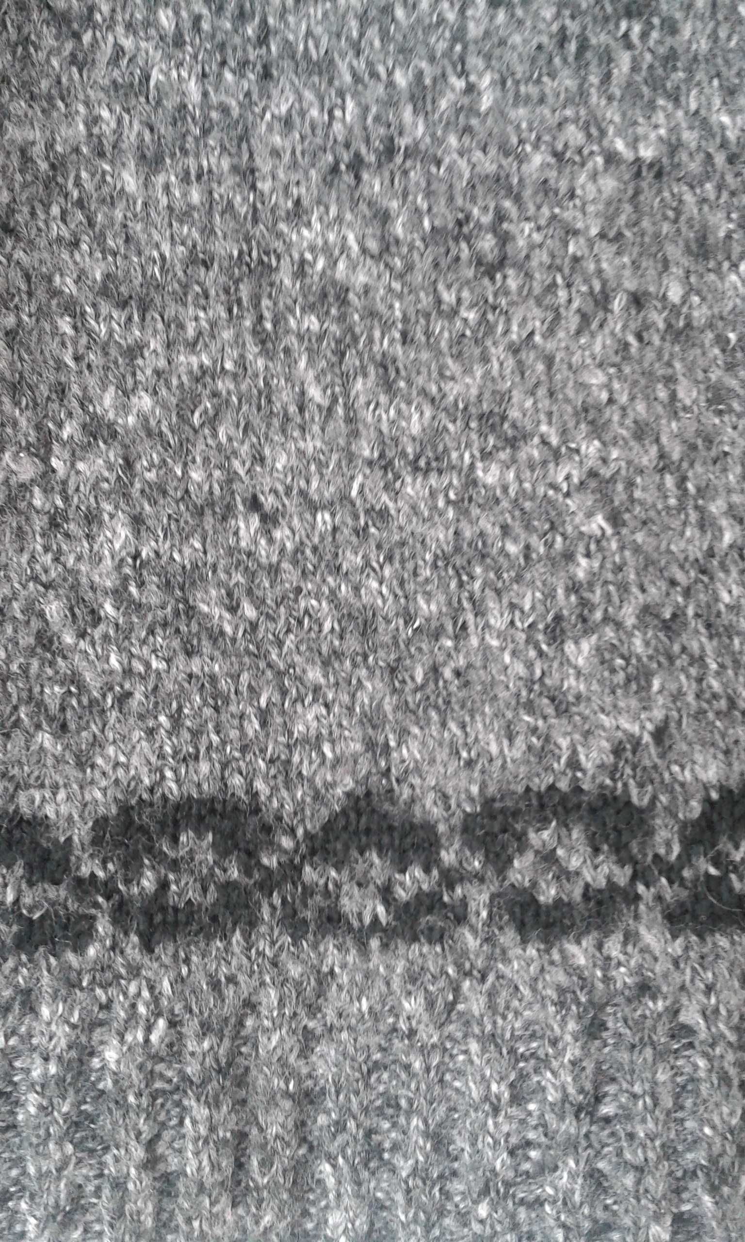 Sweter kardigan wdzianko