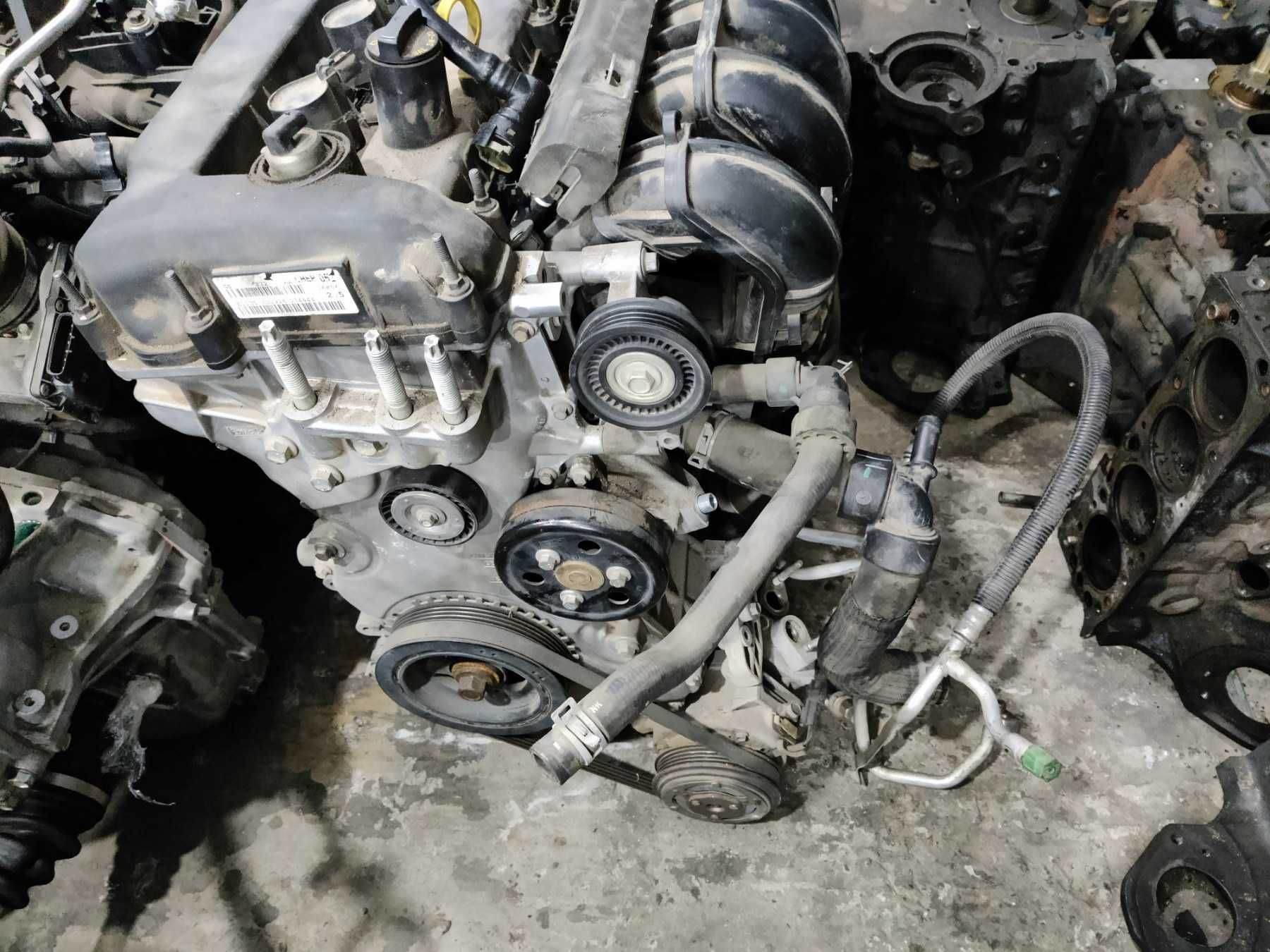 Двигатель Ford Fusion mk5 13-20 2.5 C25HDEX  5157397