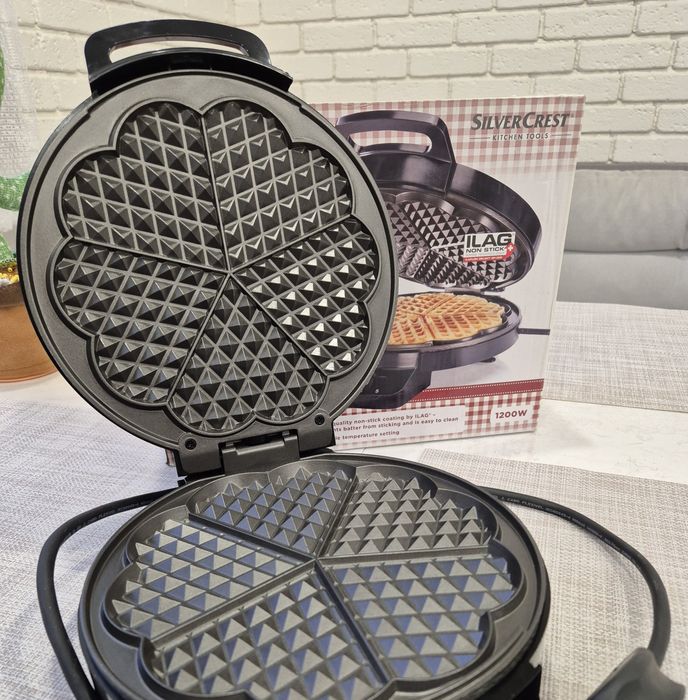 Нова вафельниця SILVER CREST для бельгійських вафель у формі серця