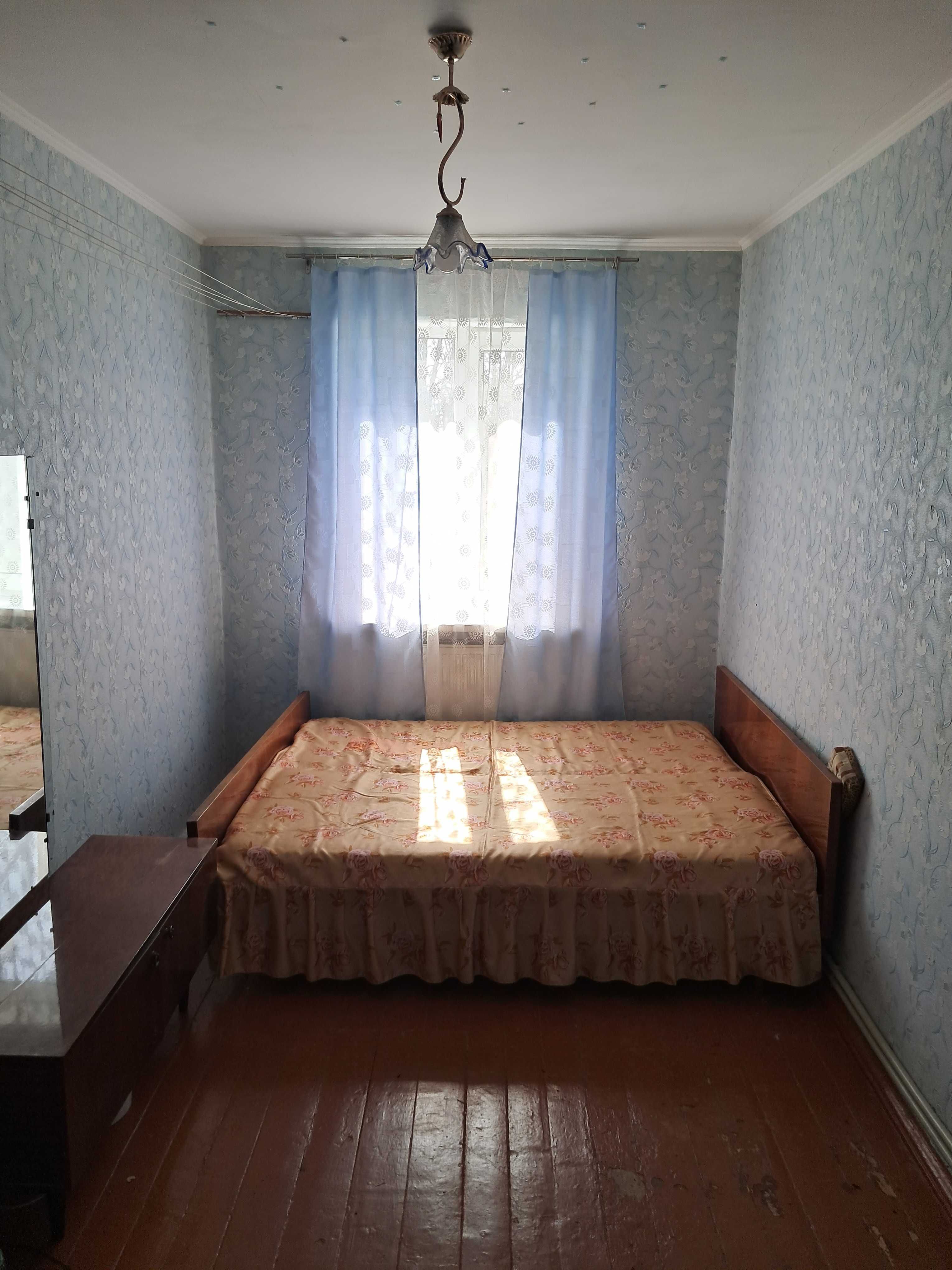 Продам 2-х кімнатна квартира в смт Губиниха