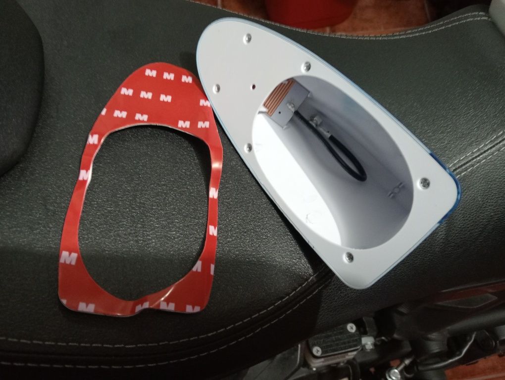 Antena auto.. nova... 5€