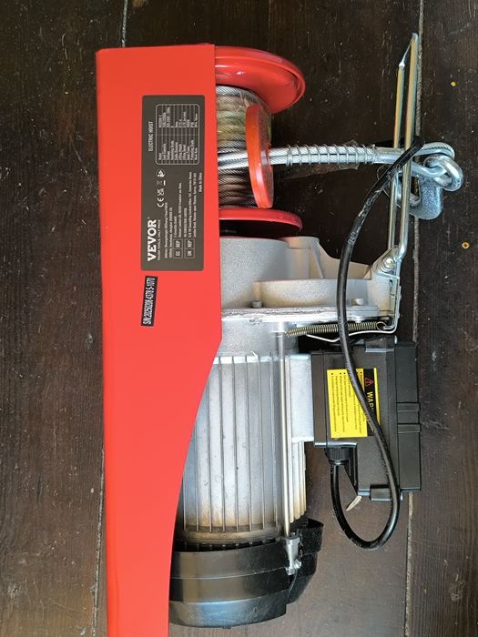 Guincho elétrico VEVOR 2200 lb, cabo de aço, 1600 W, 220 V, controle r