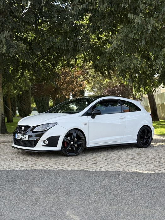 Seat ibiza cupra bocanegra 1.4 tsi 180cv