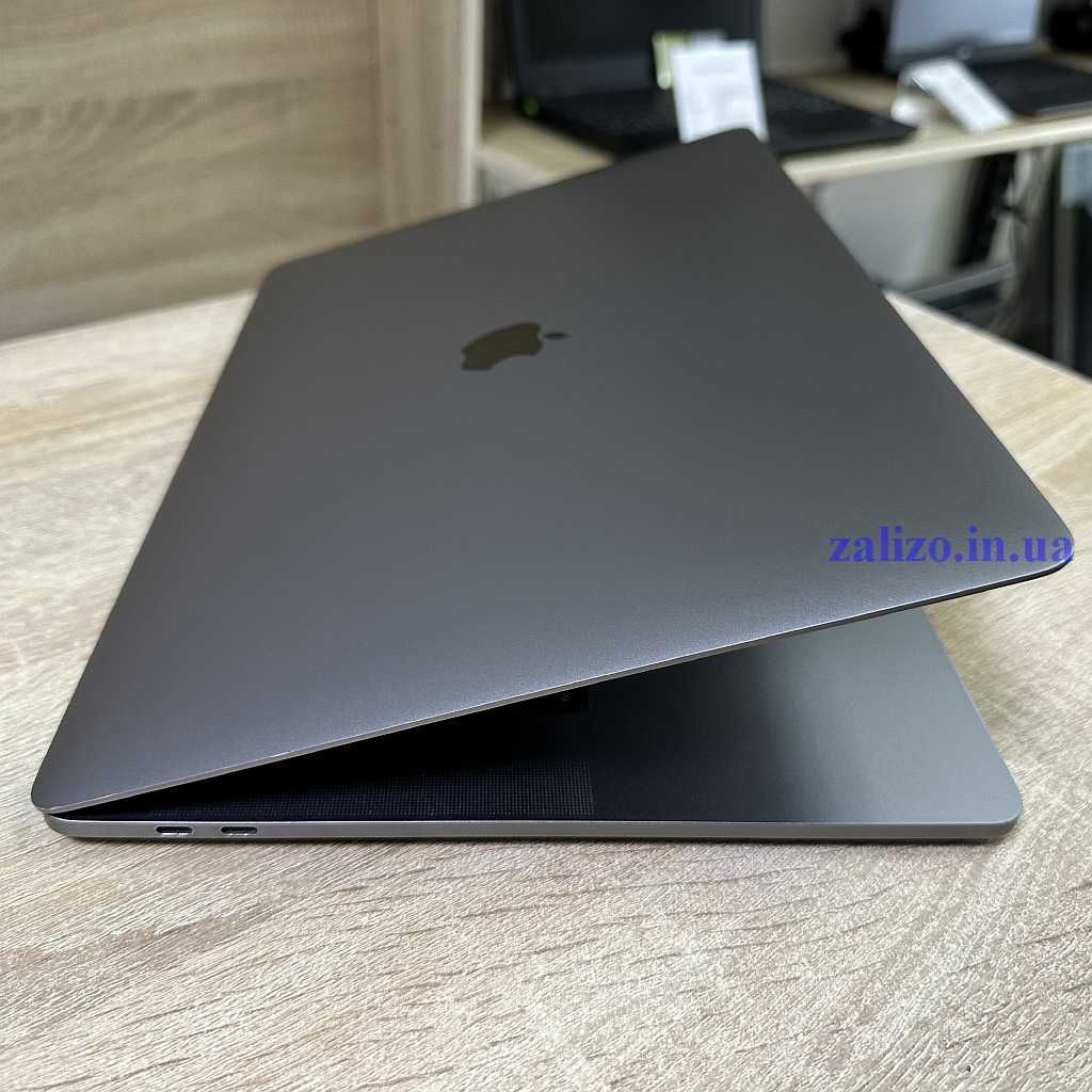 ноутбук Apple MacBook Pro 15 2018 i7/16GB/256GB/Radeon 555x A1990