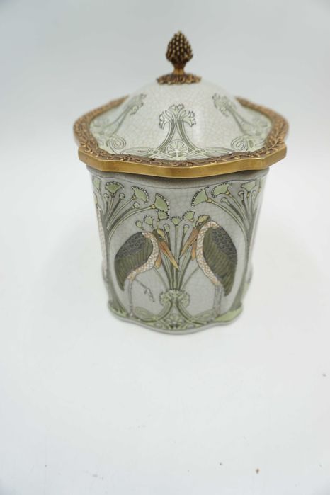 SZKATUŁKA puzderko porcelana z brązem-czaple