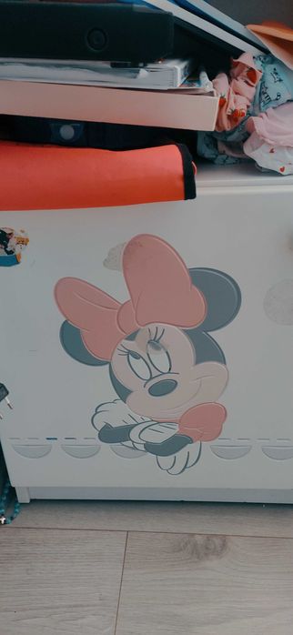 szafa oryginalna rzeźbiona myszka Miki