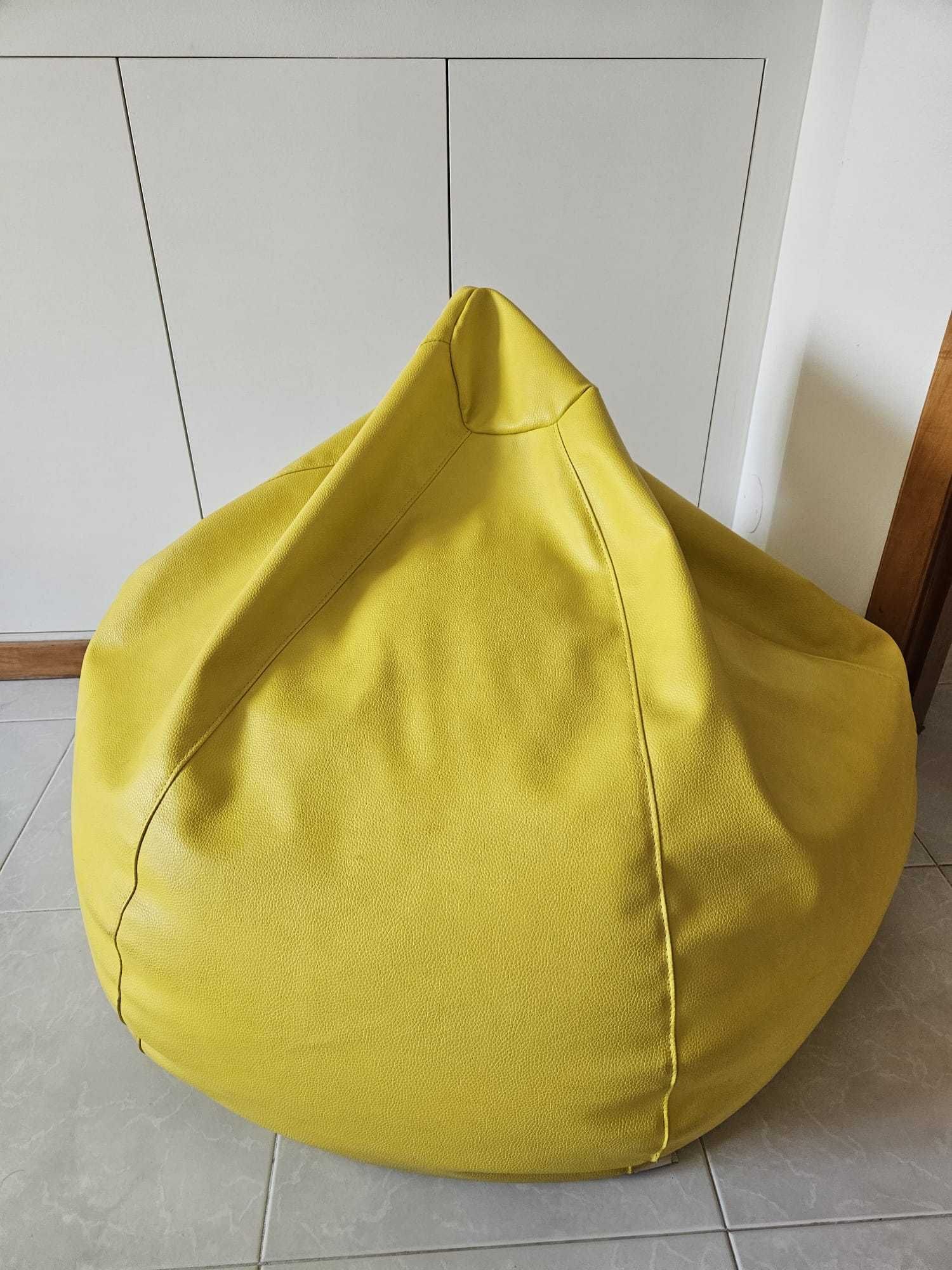 Puff Elegante - Amarelo