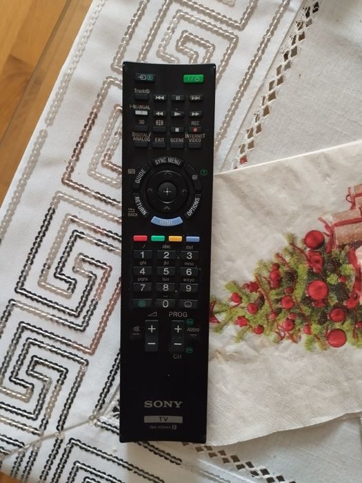 Sony Bravia  46 cali  3D z soundbarem  w podstawie