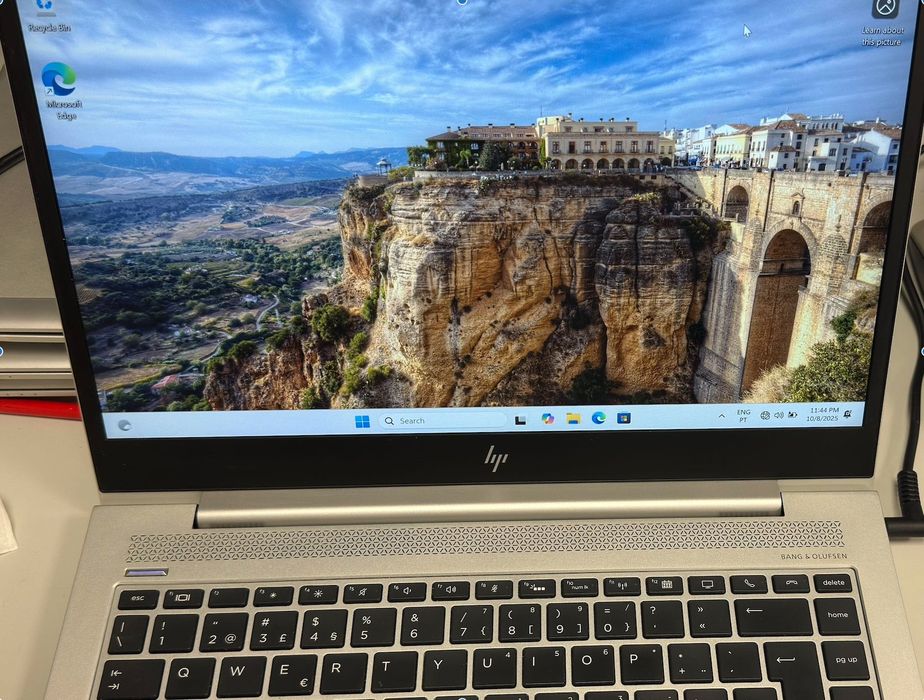 Portatil HP 745 G6 - AMD Ryzen 5 pro 3500