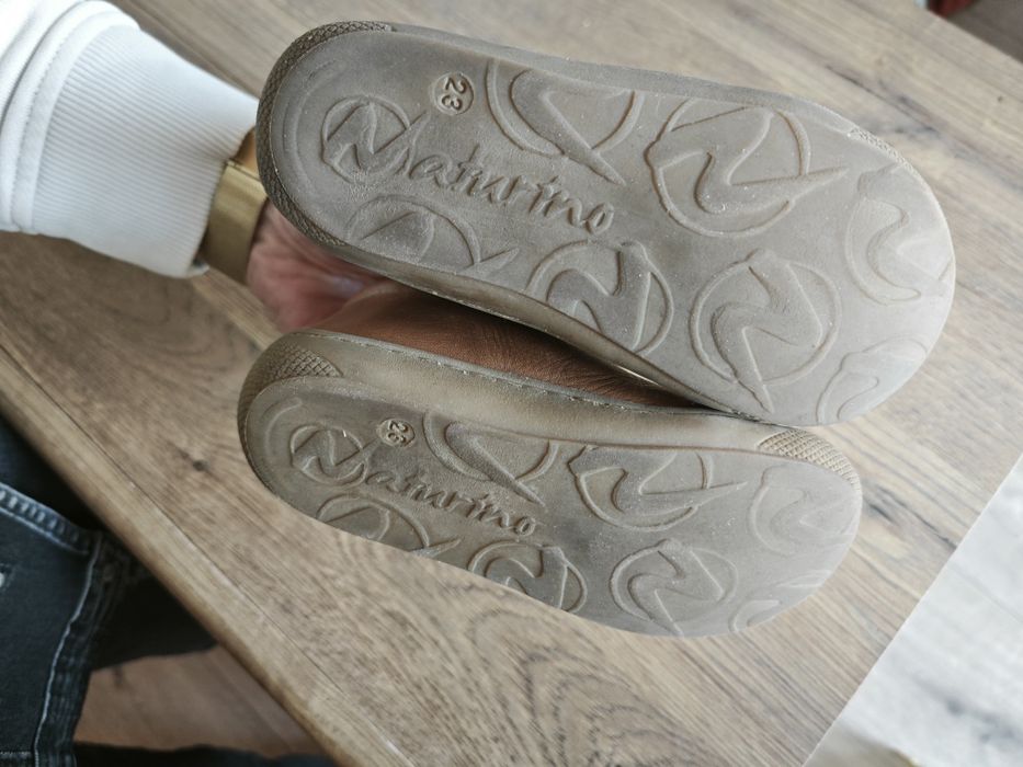 Półbuty trzewiki wyściełane wełną sznurowane