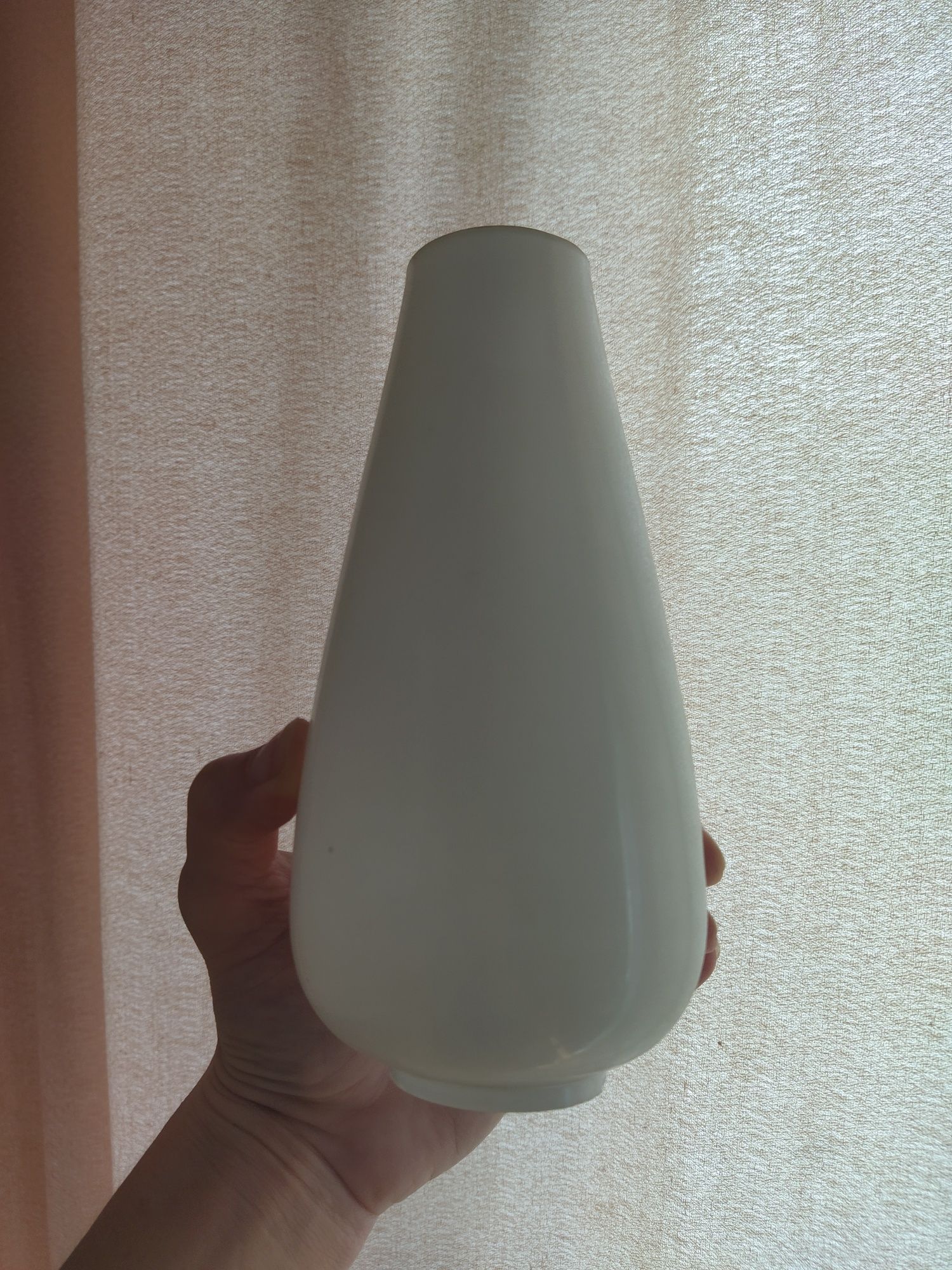 Klosz szklany biały lampa oliwna