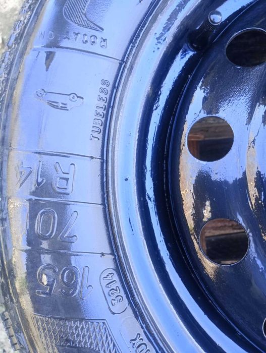 Opony zimowe 165/70/R14 + felgi 4szt