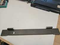 Zaślepka palmrestu i zawiasów laptopa Fujitsu Esprimo MS2216.