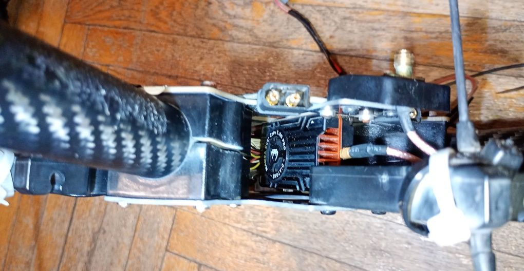 fpv фпв дрон бомбер Diatone KN-104