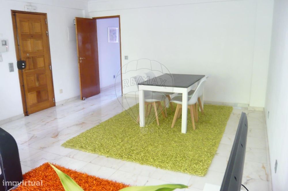 Apartamento T2 para arrendamento