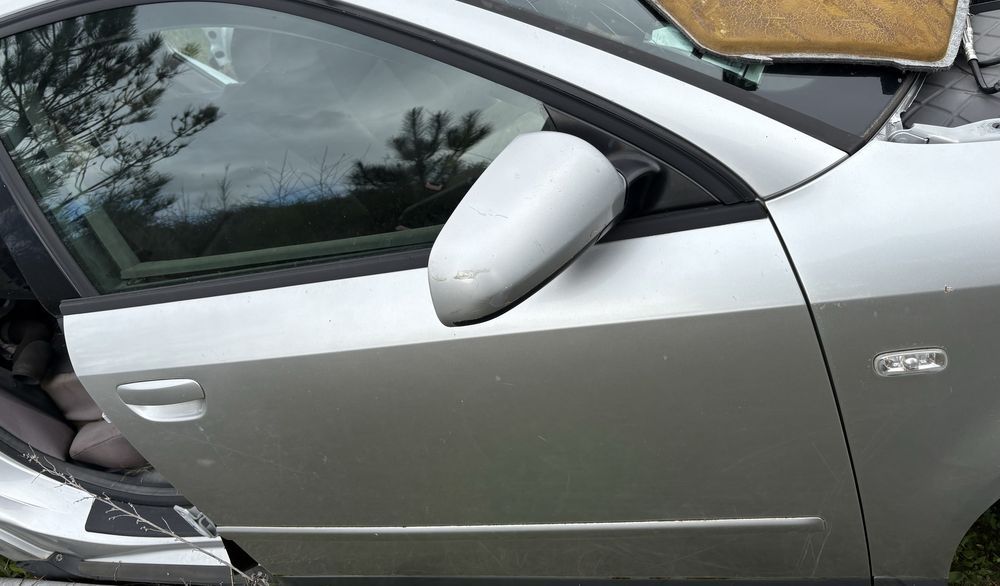 Porta frt direita Audi a4 b6