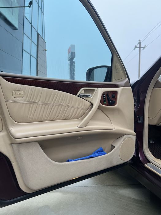 Mercedes W210 E500 5.0l M113, designo салон, повна комплектація!