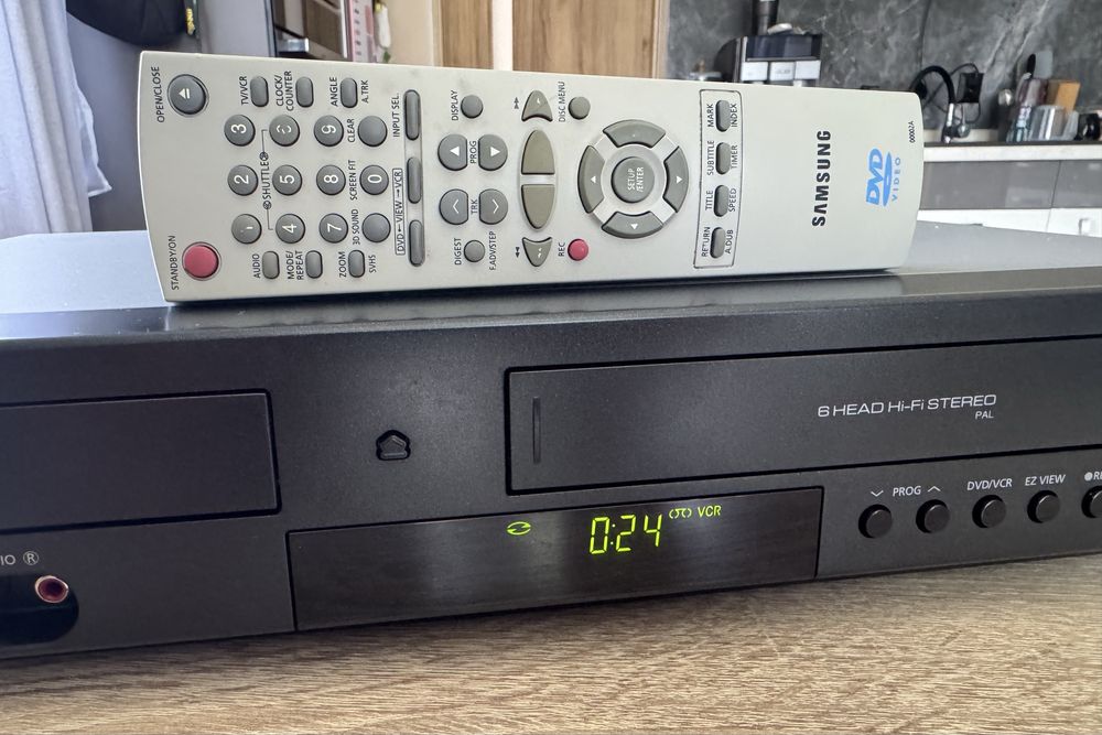 SAMSUNG DVD-V6800 #Magnetowid VHS DVD #Combo #6HD #DivX #Hi-Fi #Pilot