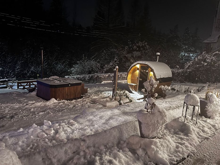 Domek z jakuuzy i sauną wakacje weekend