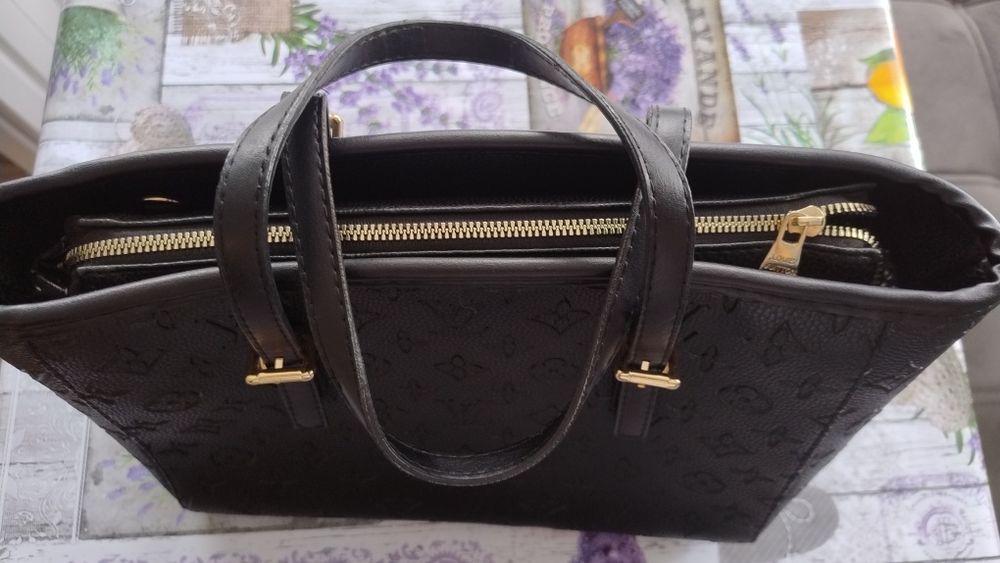 Жіноча сумка Louis Vuitton, нова, класичного стилю, чорна, 33*23*13 см