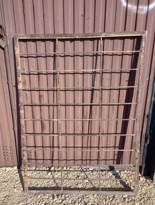 Krata Okienna metalowa 142cm x 105cm 16szt