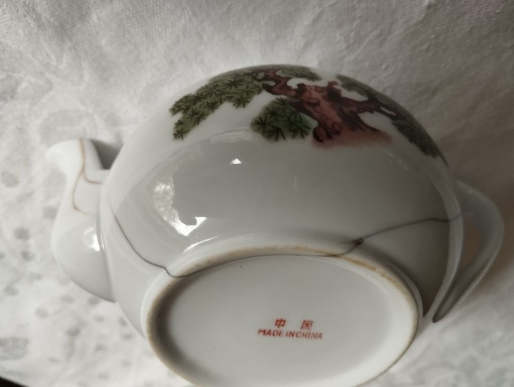 Czajniczek do herbaty z PRL, porcelana, vintage