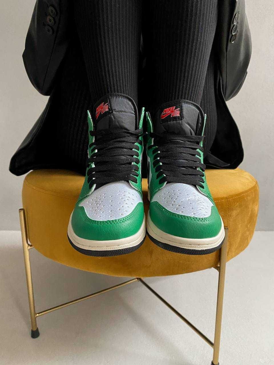Jordan 1 Retro Lucky Green