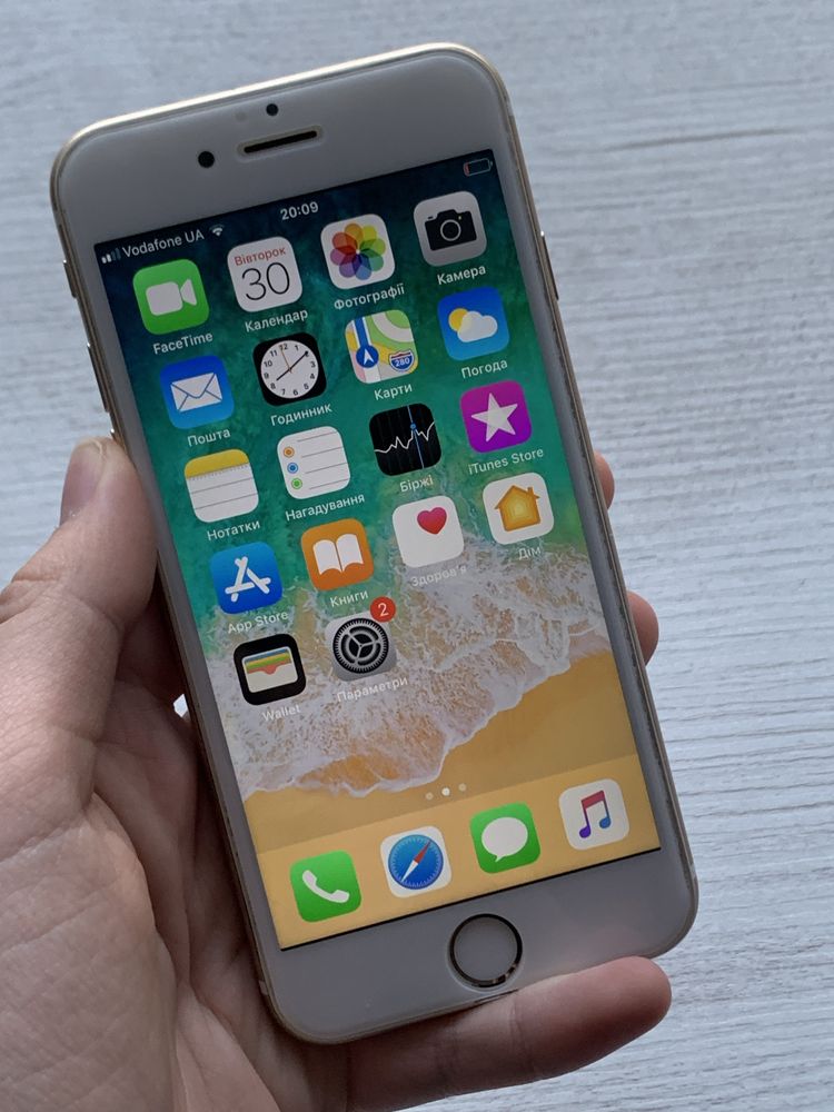 iPhone 6, Gold (64GB)