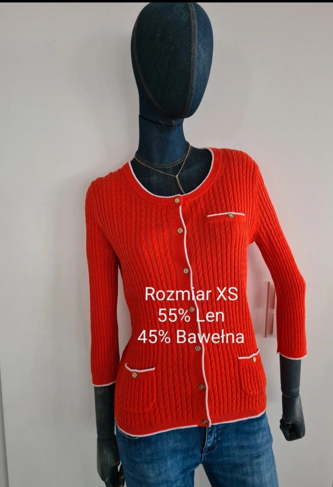 Sweter czerwony 55% Len i 45% Cotton. Warkoczowy wzór. Rozmiar XS / S